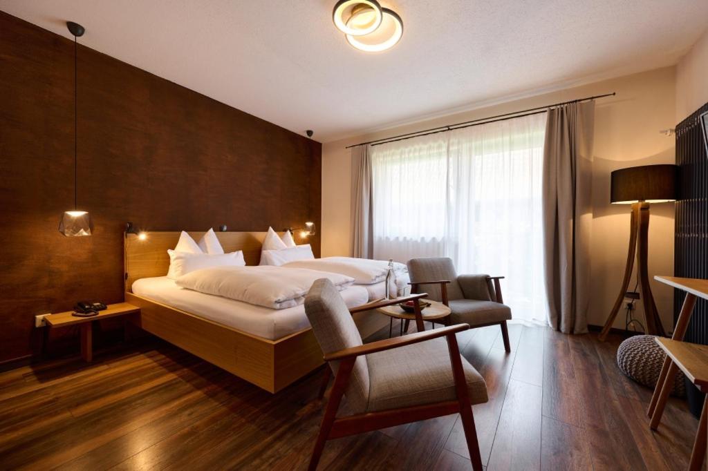 Weinhotel Fritz Walter Niederhorbach Kültér fotó